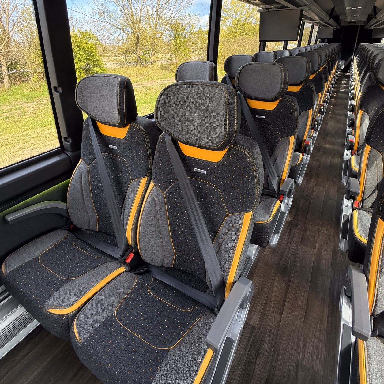 how the type of bus you choose changes the price in melbourne florida